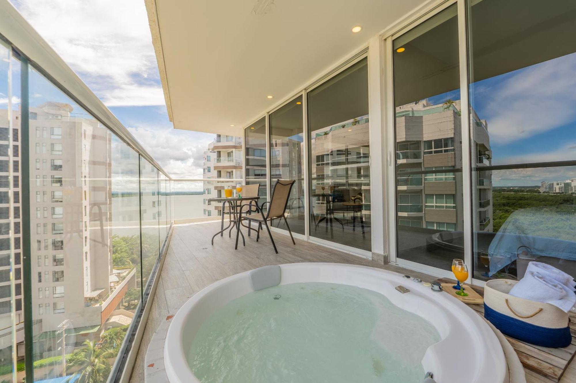 Dominique 1101 - Espectacular Apto Con Jacuzzi Apartamento